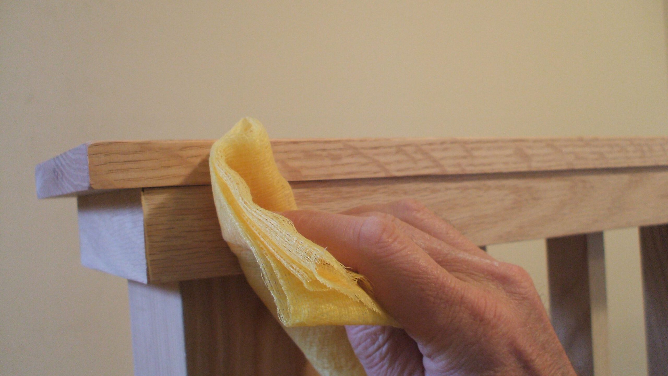 How to Use a Tack Cloth to Clean a Surface