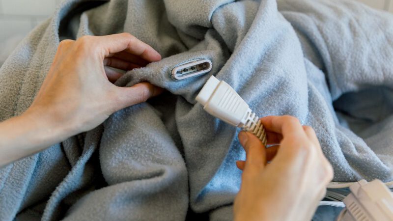 How To Wash An Electric Blanket