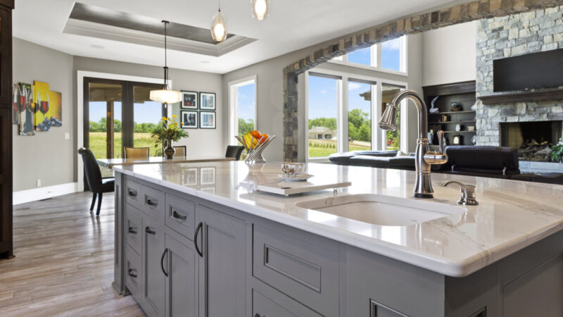Why You Should Consider a Hybrid Kitchen Remodel