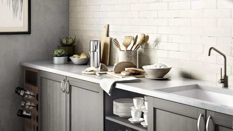 Standard vs. Full Backsplash: Which is Right for Your Kitchen?