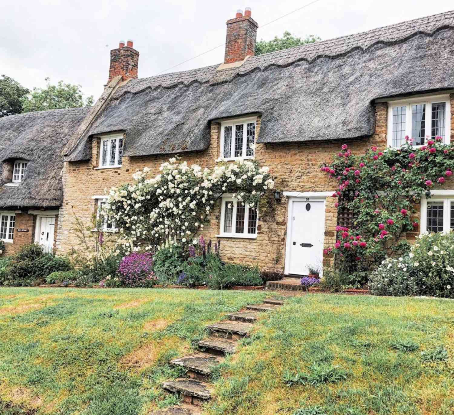 What is English Cottage Design?